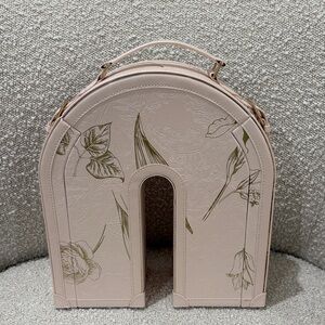 Lady M limited edition Elegant Jewelry Organizer